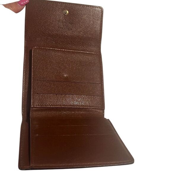 Louis Vuitton Elise Portefeuille Monogram Trifold Wallet - Picture 4 of 11